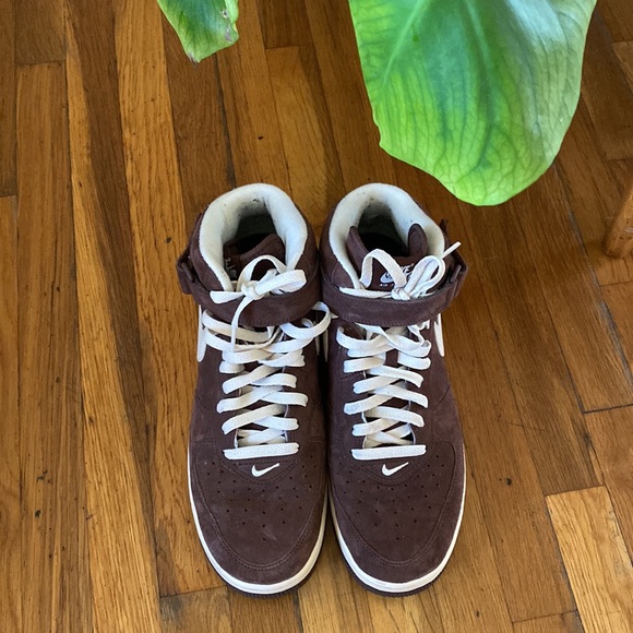 Nike Air Force 1 - Picture 2 of 4